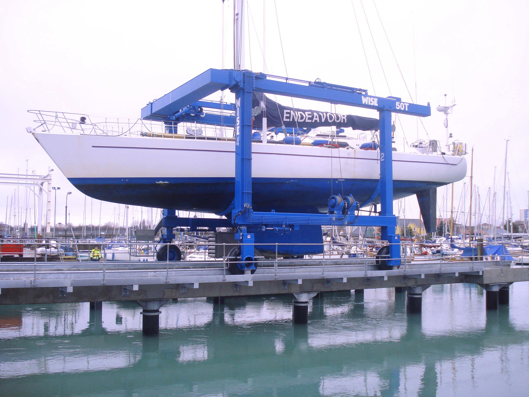jon boat lift boat hoists travel lifts boat lifts jon boat lift boat hoists travel lifts boat lifts